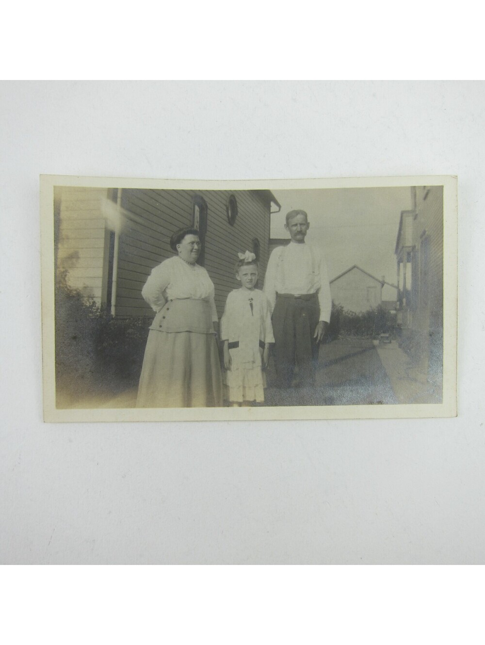 Photograph Man Woman & Girl Henry Rosa Gladys Raman Darke Co Ohio Antique 1910s